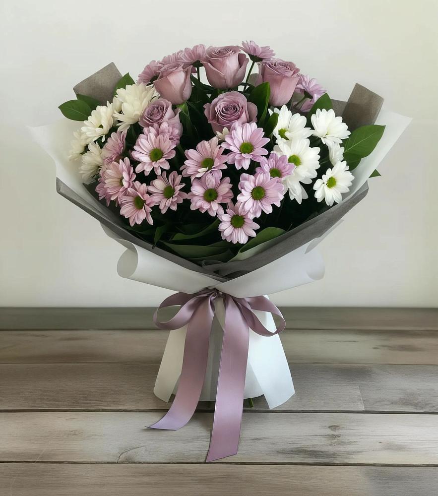 Букет цветов из: Хризантемы и Розы в Новоизобильном
