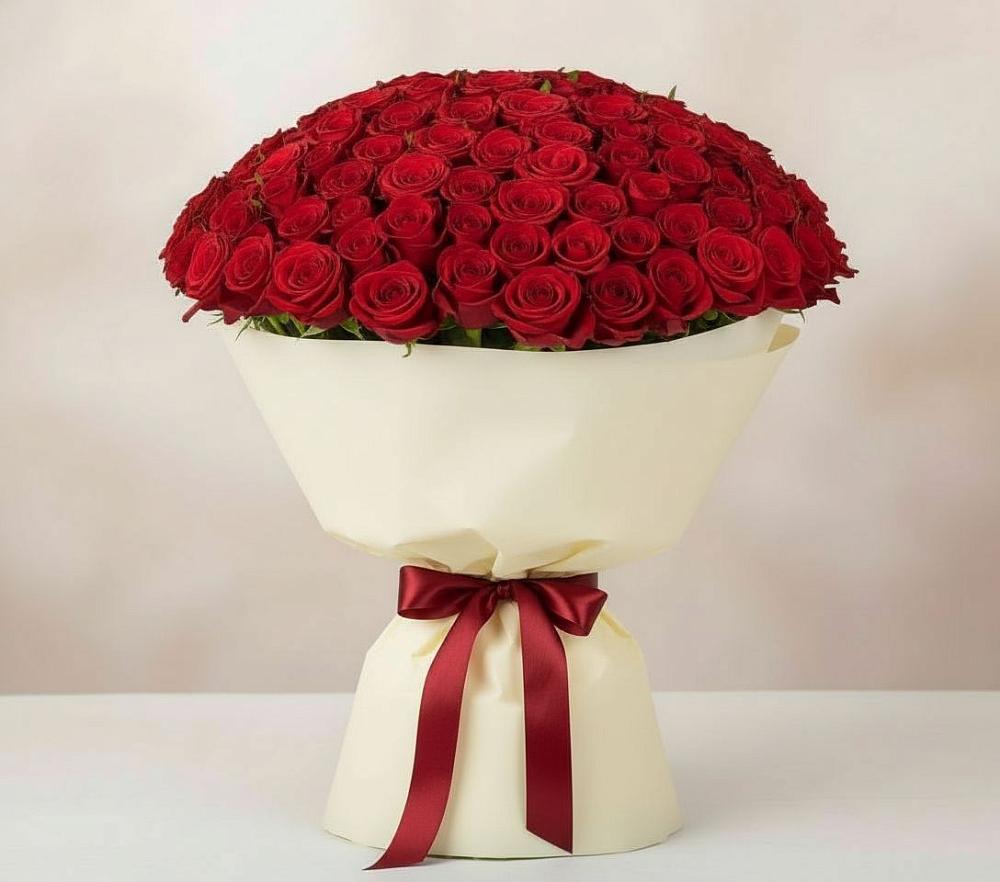 Букет 101 Красная роза Милано в Новоизобильном