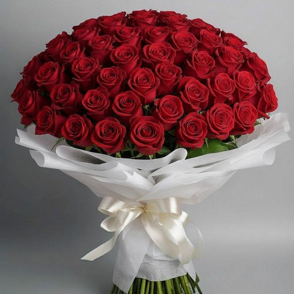 Букет 101 Красная роза Блэк Мэджик в Новоизобильном