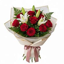Букет цветов из:  Лилии и Розы в Новоизобильном