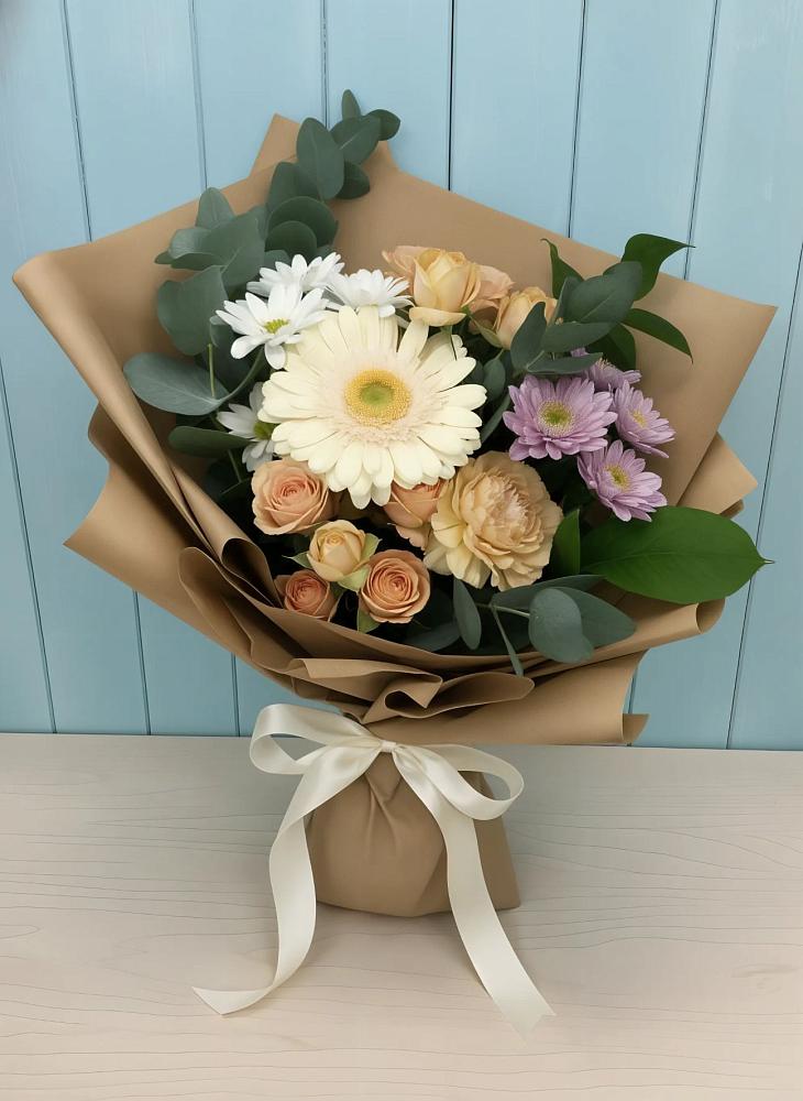 Букет цветов из: Герберы и Хризантемы в Новоизобильном