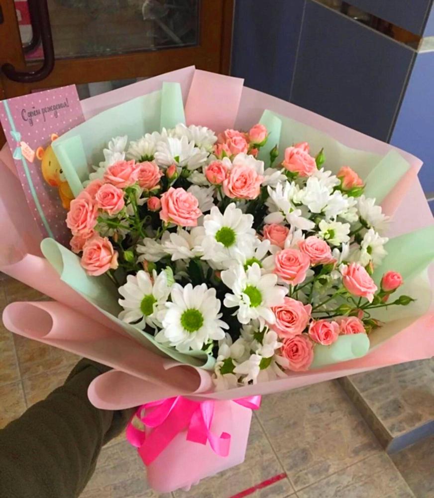 Букет цветов из: Розы и Хризантемы в Новоизобильном