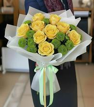 Букет цветов из:  Хризантемы и Розы в Новоизобильном