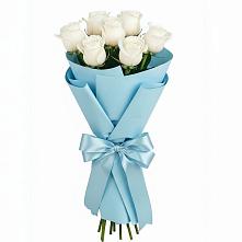 Букет 7 белых роз Проуд в Новоизобильном