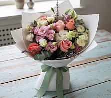 Букет цветов из:  Розы, Лизиантусы и Гвоздики в Новоизобильном