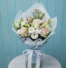 Букет цветов из:  Розы и Лизиантусы в Новоизобильном