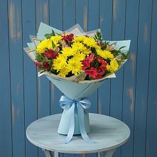 Букет цветов из:  Альстромерии и Хризантемы в Новоизобильном