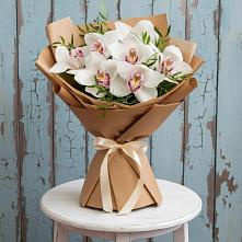 Букет цветов из:  Орхидеи и Розы в Новоизобильном