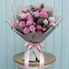 Букет цветов из:  Розы в Новоизобильном
